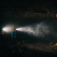 Magicshine MOH 35B – Bluetooth Stirnlampe mit 1000 Lumen & Powerbank-Funktion